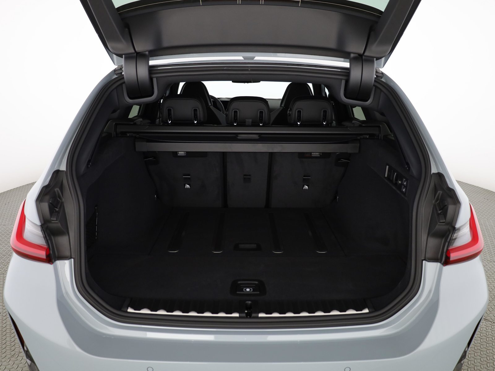 BMW M340i xDrive Touring, Mild-Hybrid Benzin/Elektro, Neuwagen, Automatik - 6