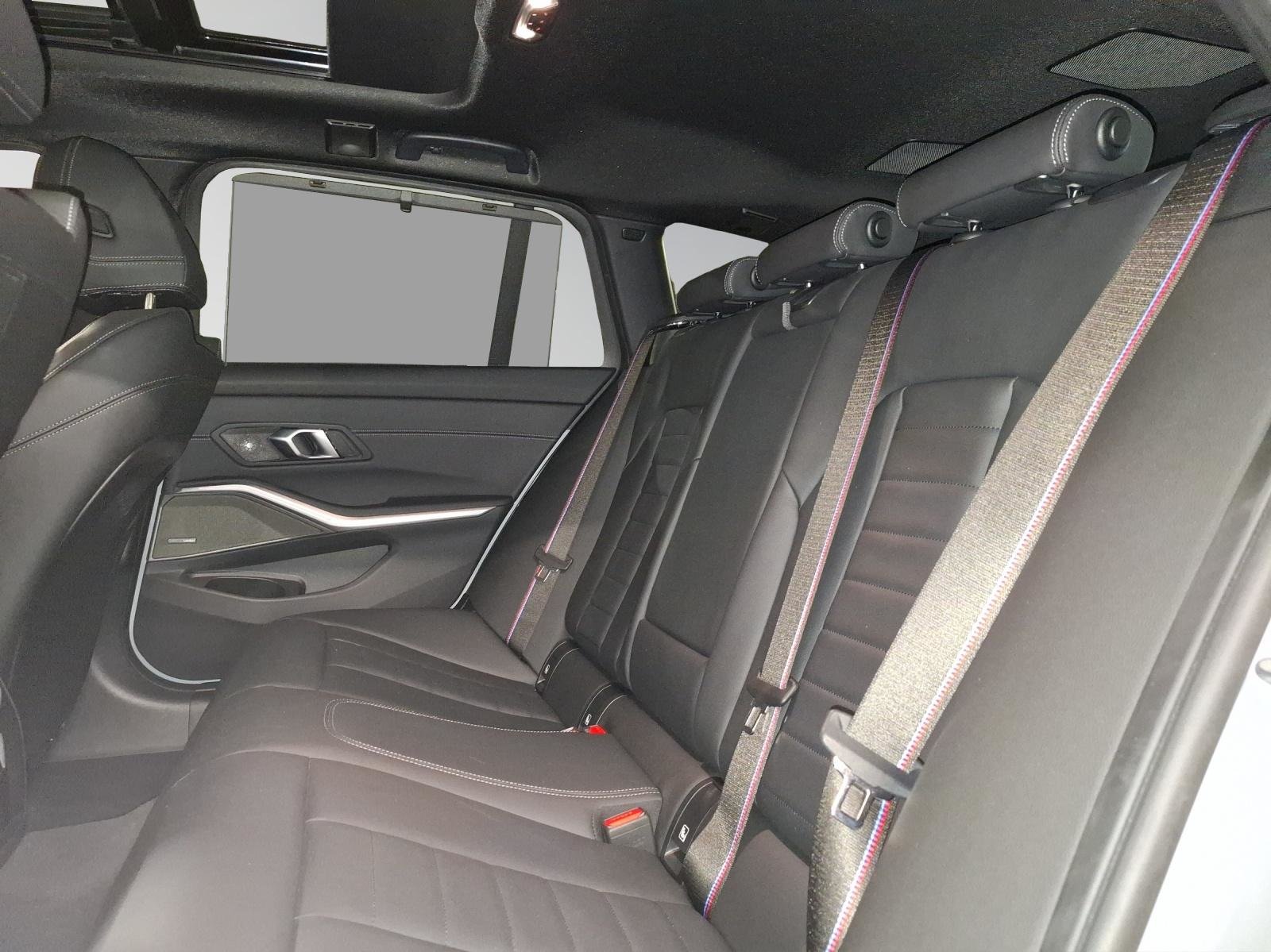 BMW M340d Touring, Mild-Hybrid Diesel/Elektro, Occasion / Gebraucht, Automatik - 7