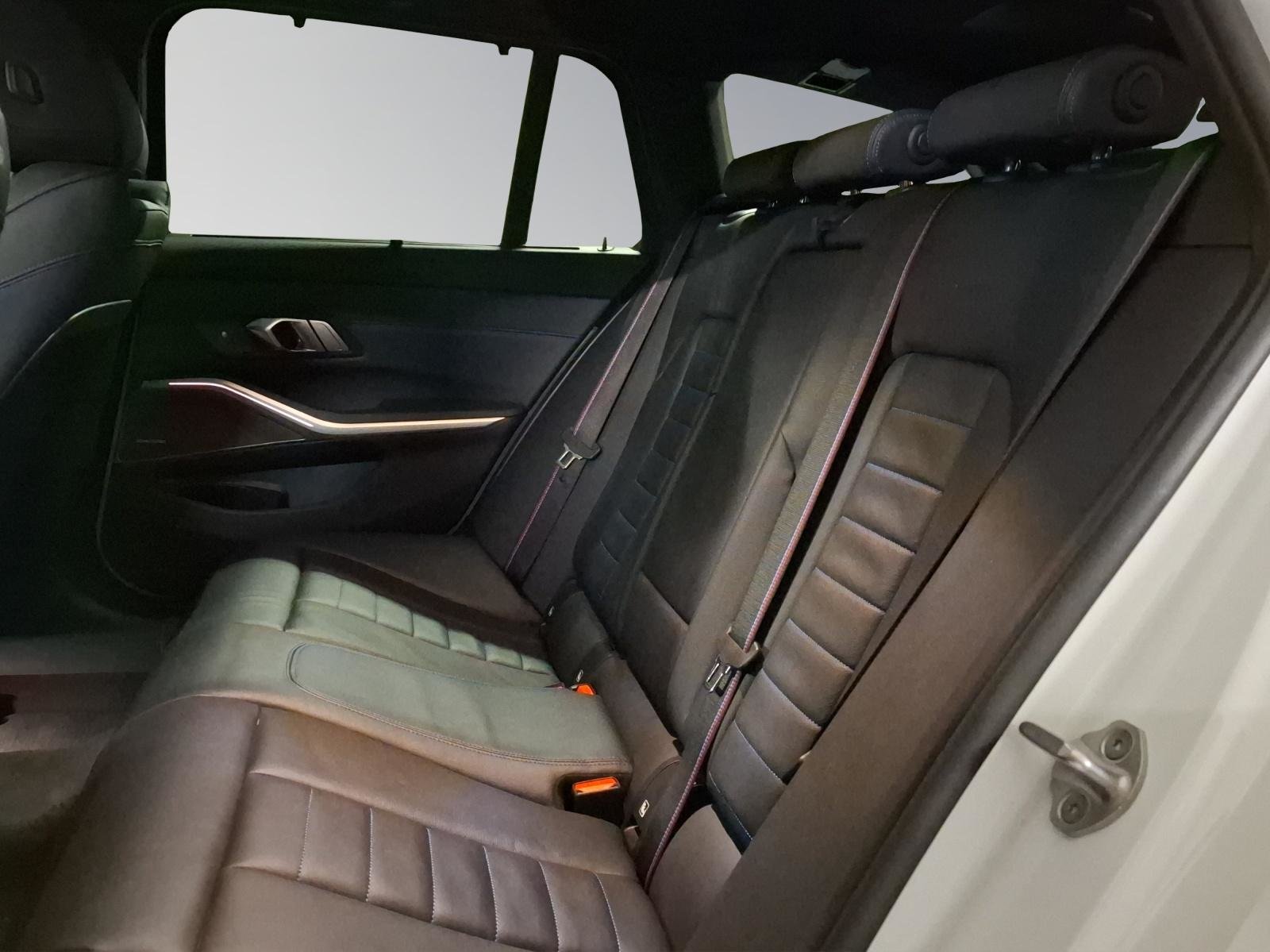BMW M340i Touring, Hybride Léger Essence/Électricité, Occasion / Utilisé, Automatique - 7