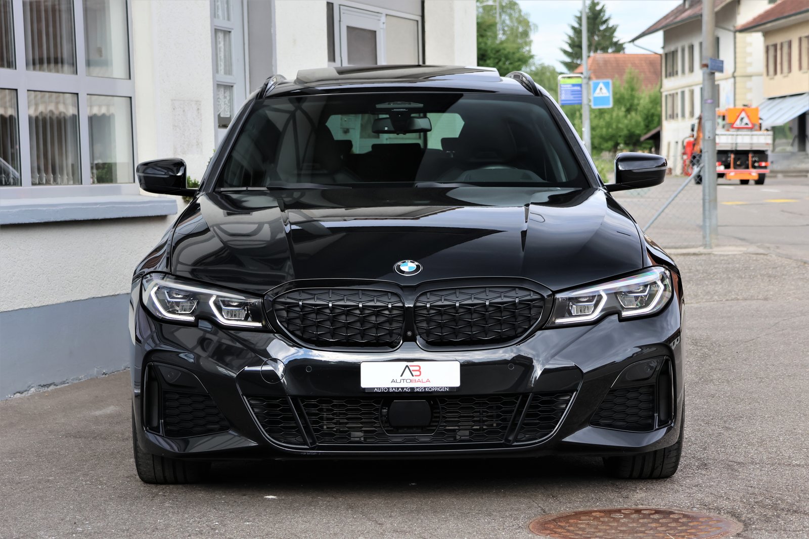 BMW M340d 48V Touring Steptronic Sport (CH) + 1.8T AH, Mild-Hybrid Diesel/Electric, Second hand / Used, Automatic - 2