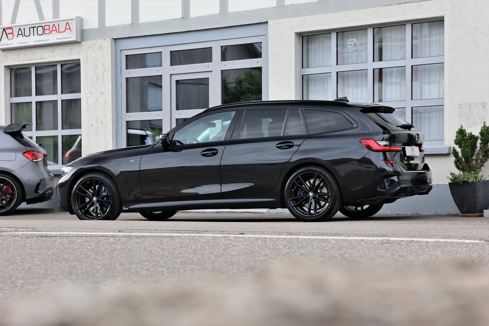 BMW M340d 48V Touring Steptronic Sport (CH) + 1.8T AH, Mild-Hybrid Diesel/Electric, Second hand / Used, Automatic - 4