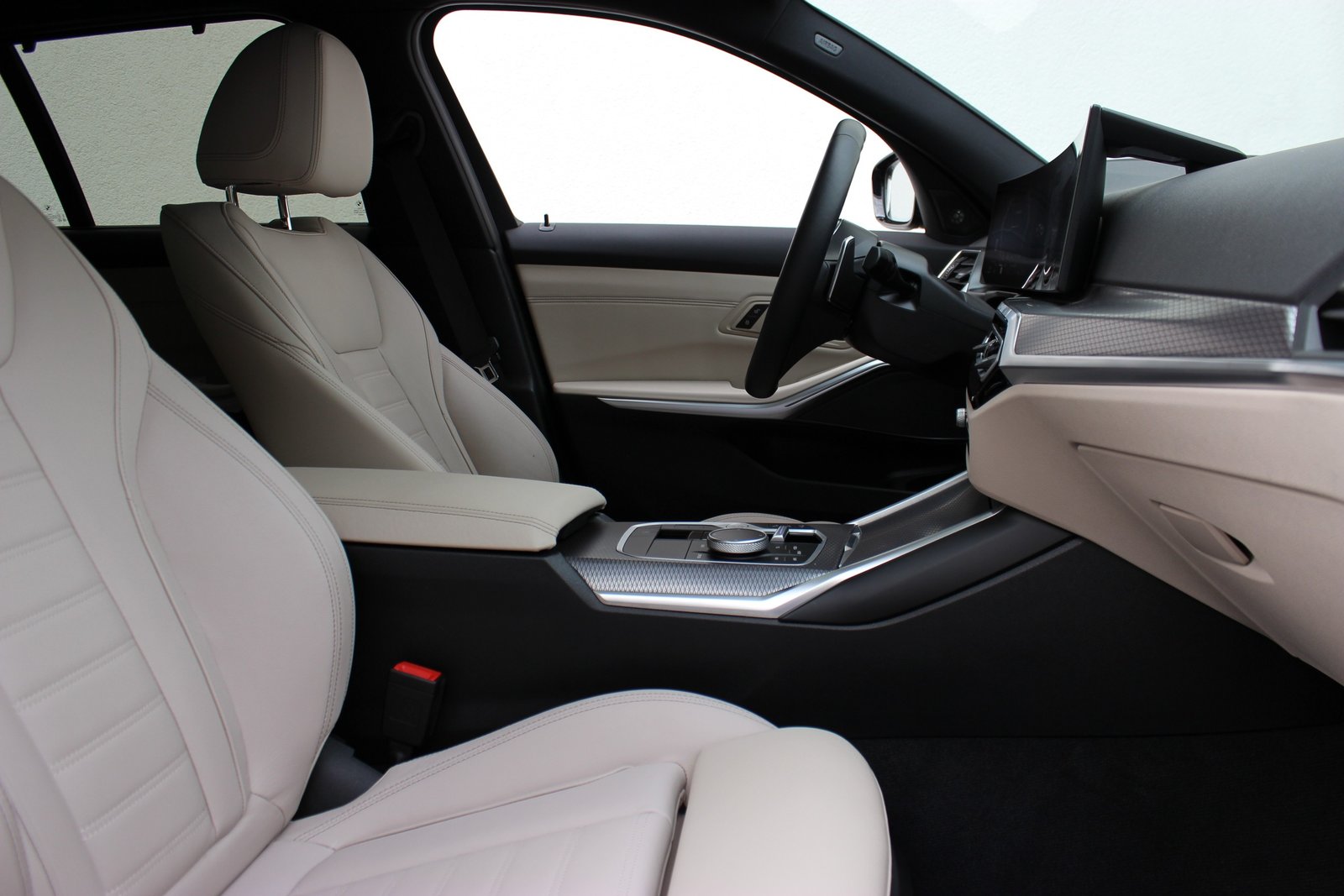 BMW M340i 48V Touring, Mild-Hybrid Benzin/Elektro, Occasion / Gebraucht, Automatik - 4