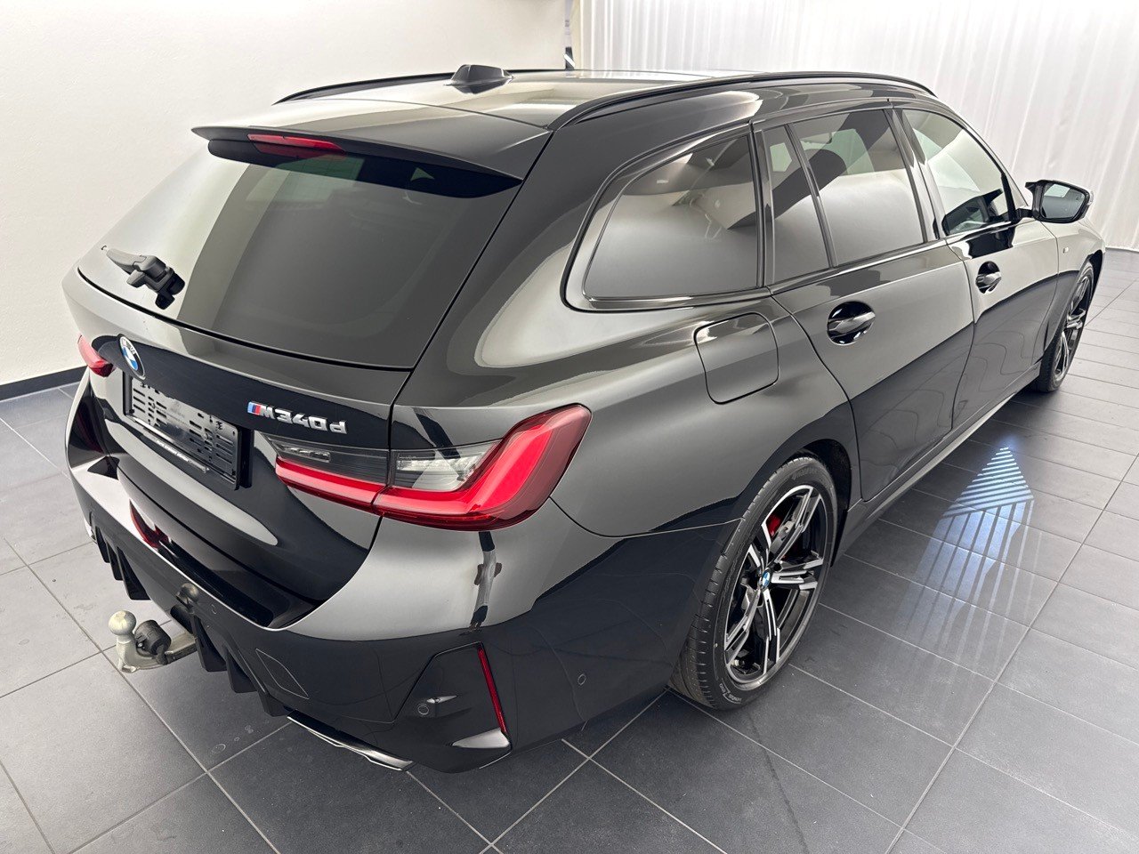 BMW M340d 48V Touring, Mild-Hybrid Diesel/Elektro, Occasion / Gebraucht, Automatik - 3