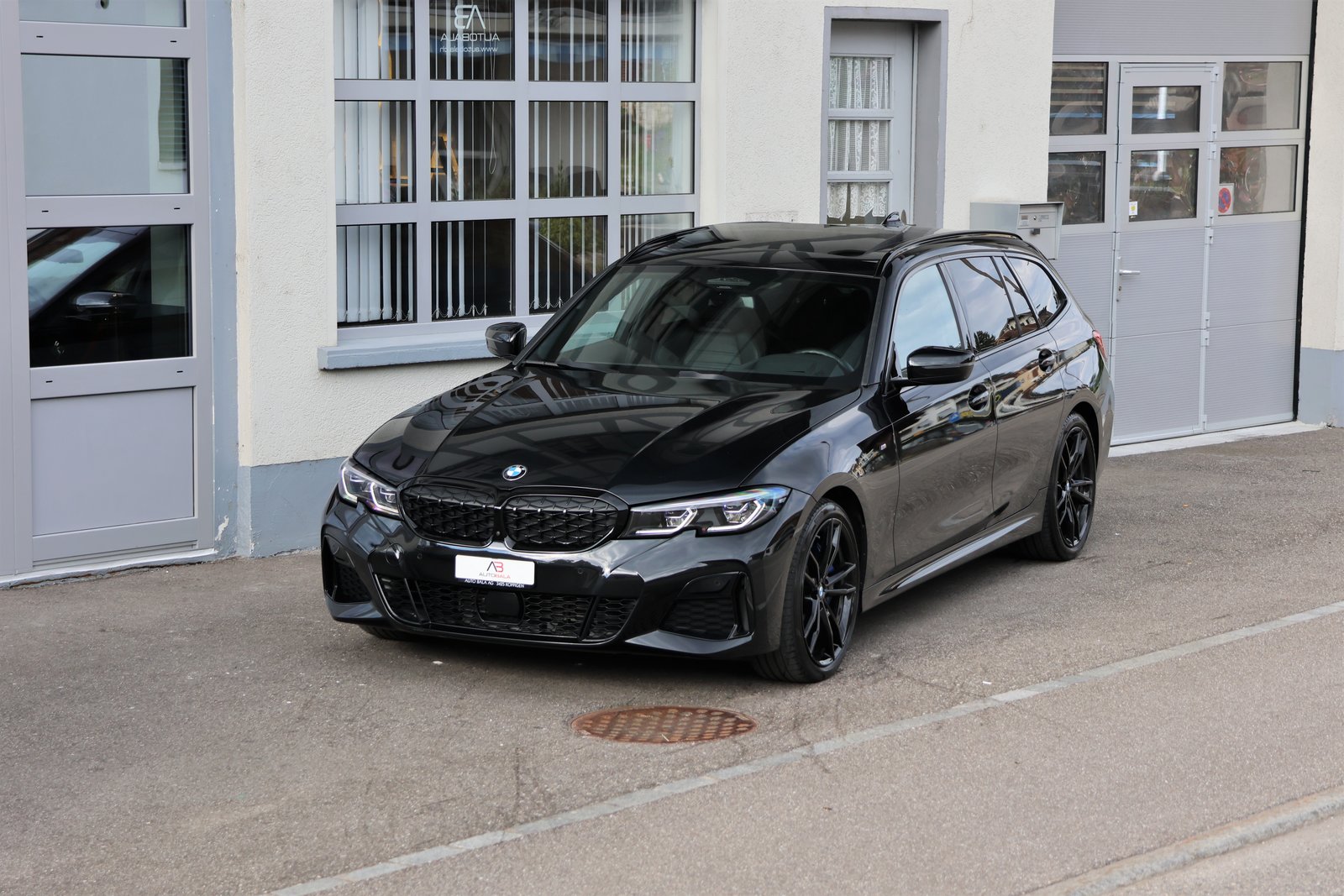 BMW M340d 48V Touring Steptronic Sport (CH) + 1.8T AH