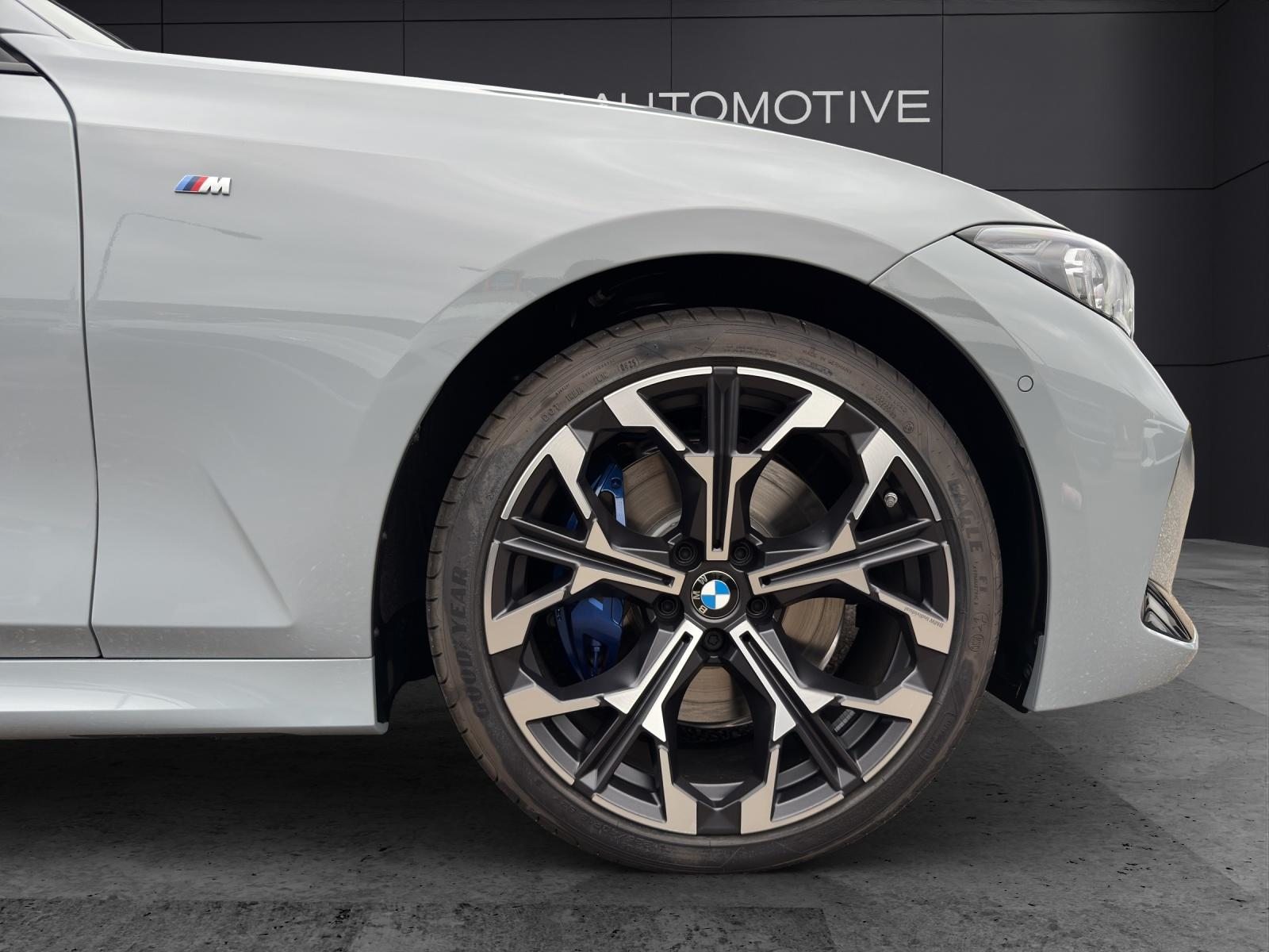BMW M340i xDrive Limousine, Mild-Hybrid Petrol/Electric, New car, Automatic - 2
