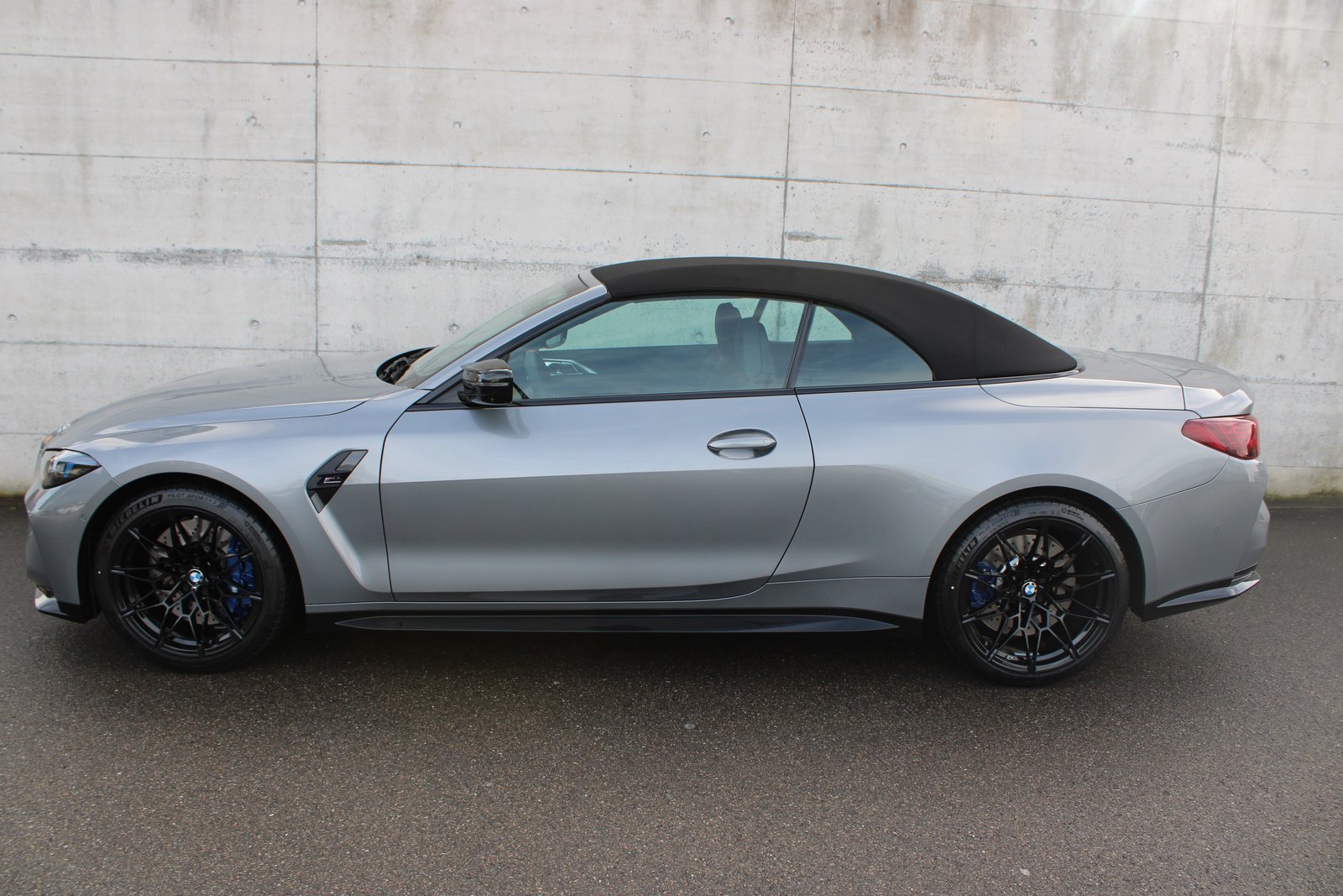 BMW M4 Cabrio Competit.M xDr, Petrol, New car, Automatic - 4