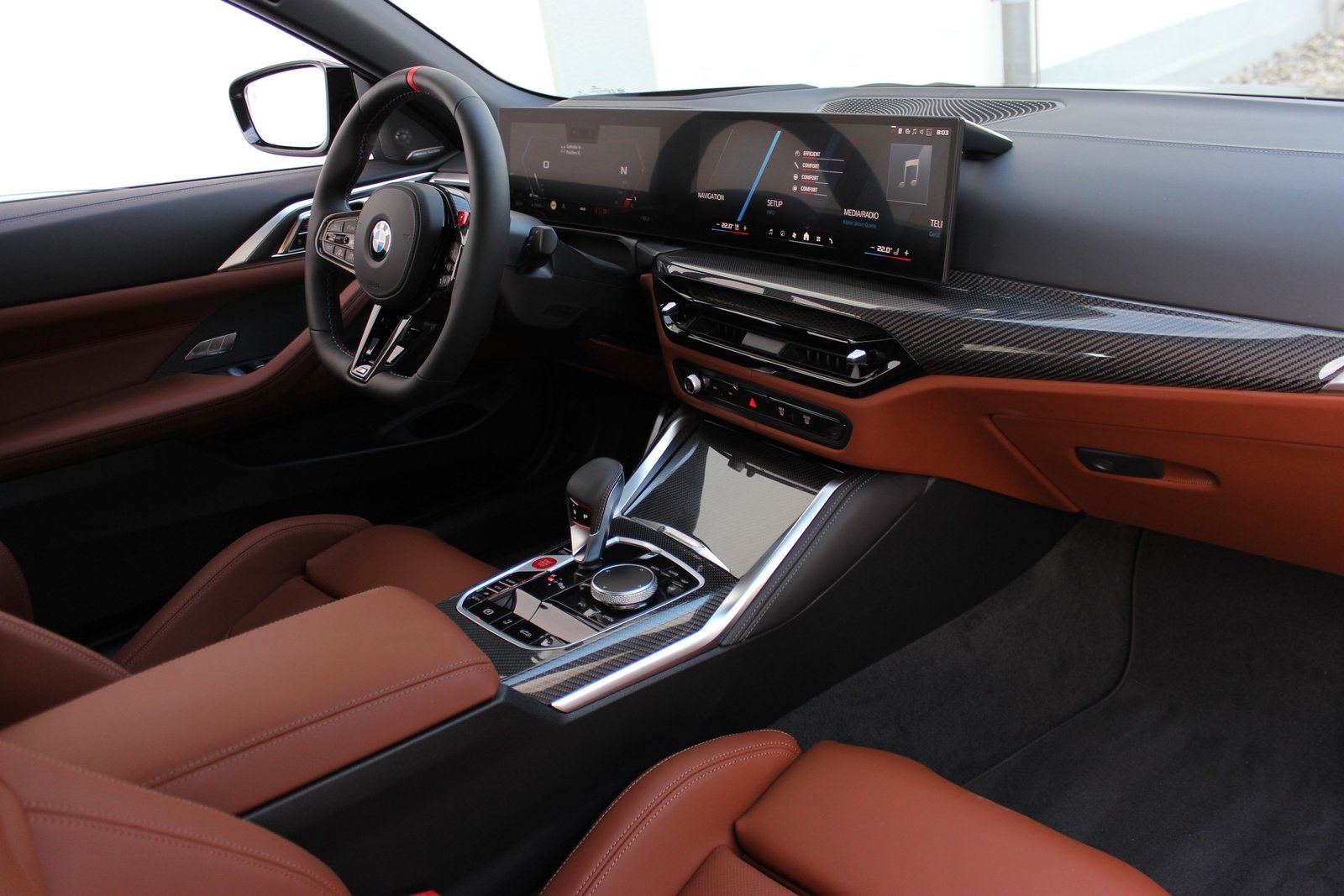 BMW M4 Cabrio Competition M Individual *MACADAMIA*, Essence, Voiture nouvelle, Automatique - 2