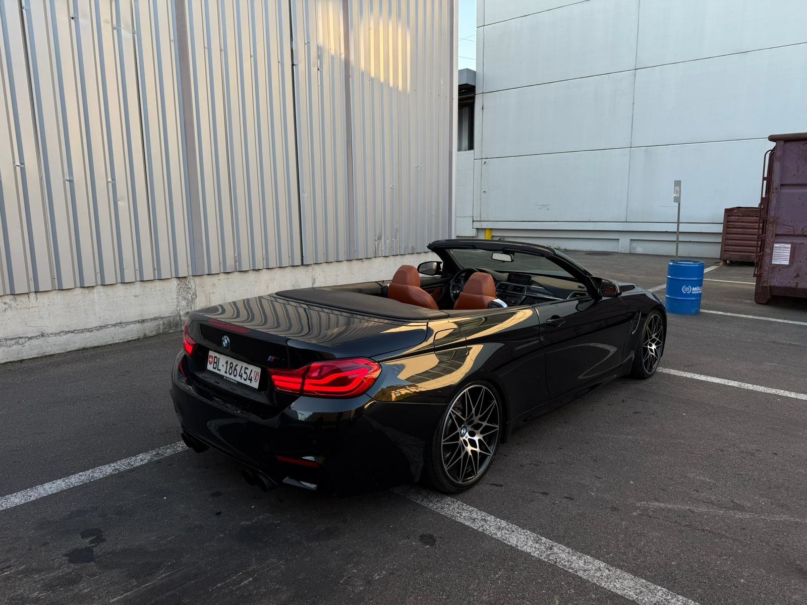 BMW M4 Cabriolet Competition DKG Individual, Petrol, Second hand / Used, Automatic - 6