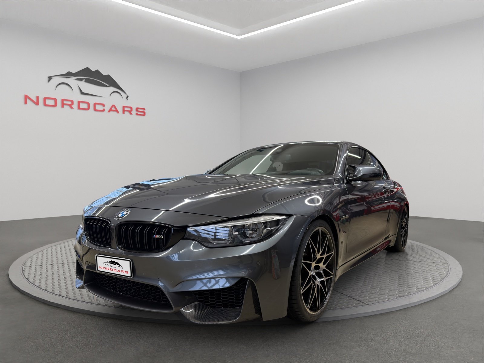 BMW M4 Cabriolet Drivelogic M Competition