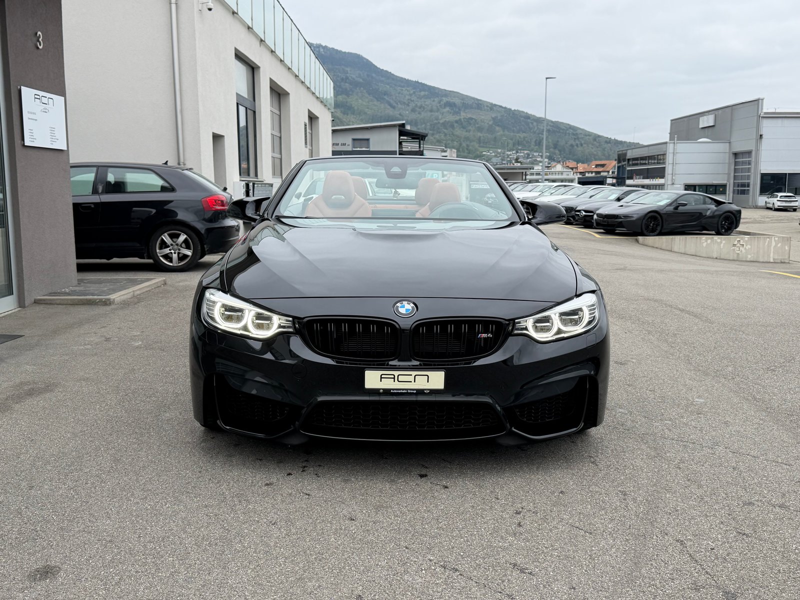 BMW M4 Cabriolet, Second hand / Used, Manual - 2