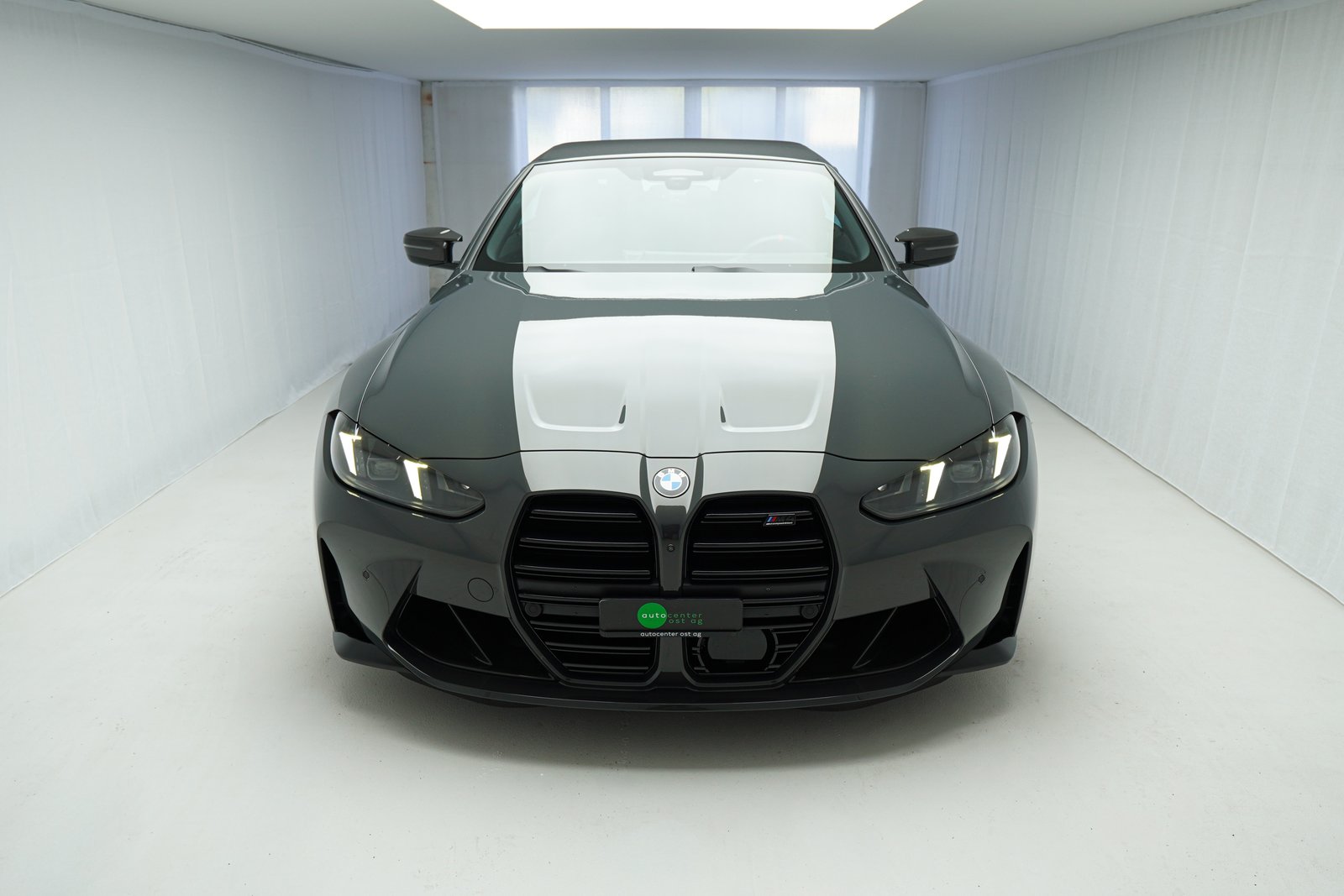 BMW M4 Cabrio Competition M / HR/ Distanzscheiben /, Benzin, Occasion / Gebraucht, Automatik - 3