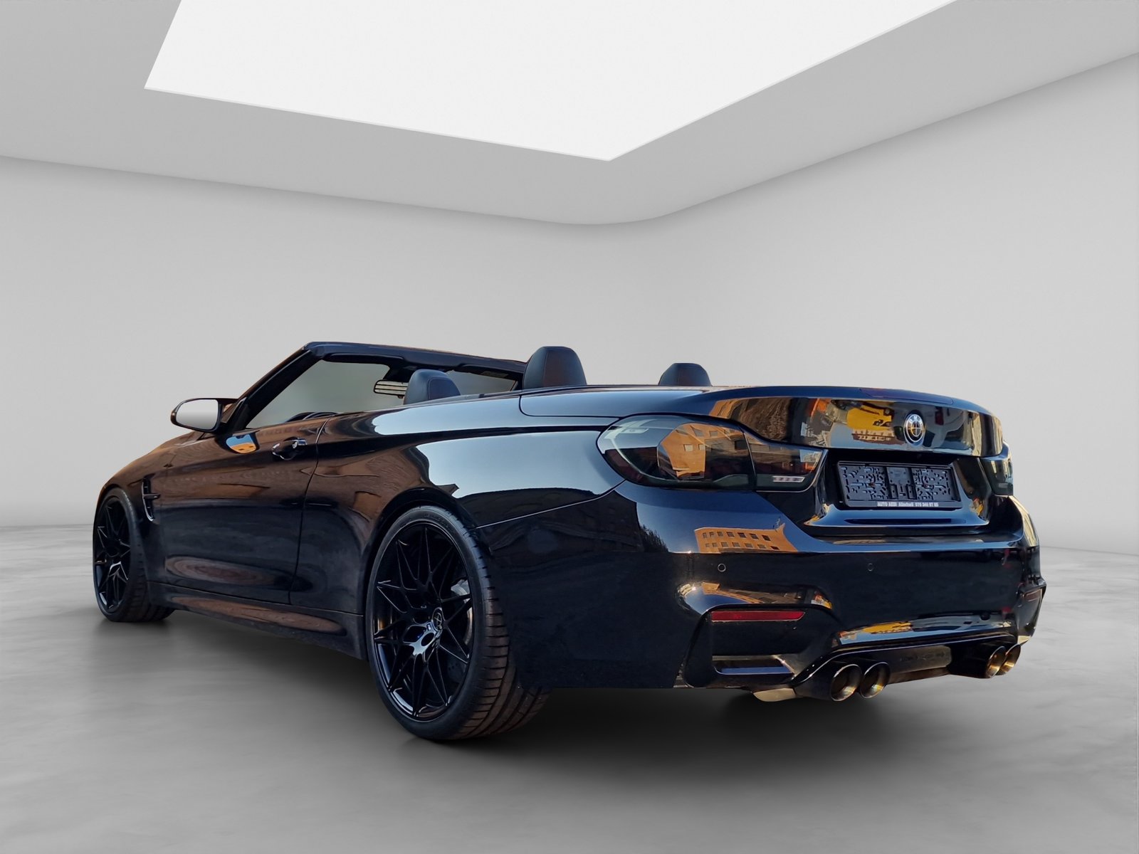 BMW M4 Cabriolet Competition DKG, Petrol, Second hand / Used, Automatic - 2