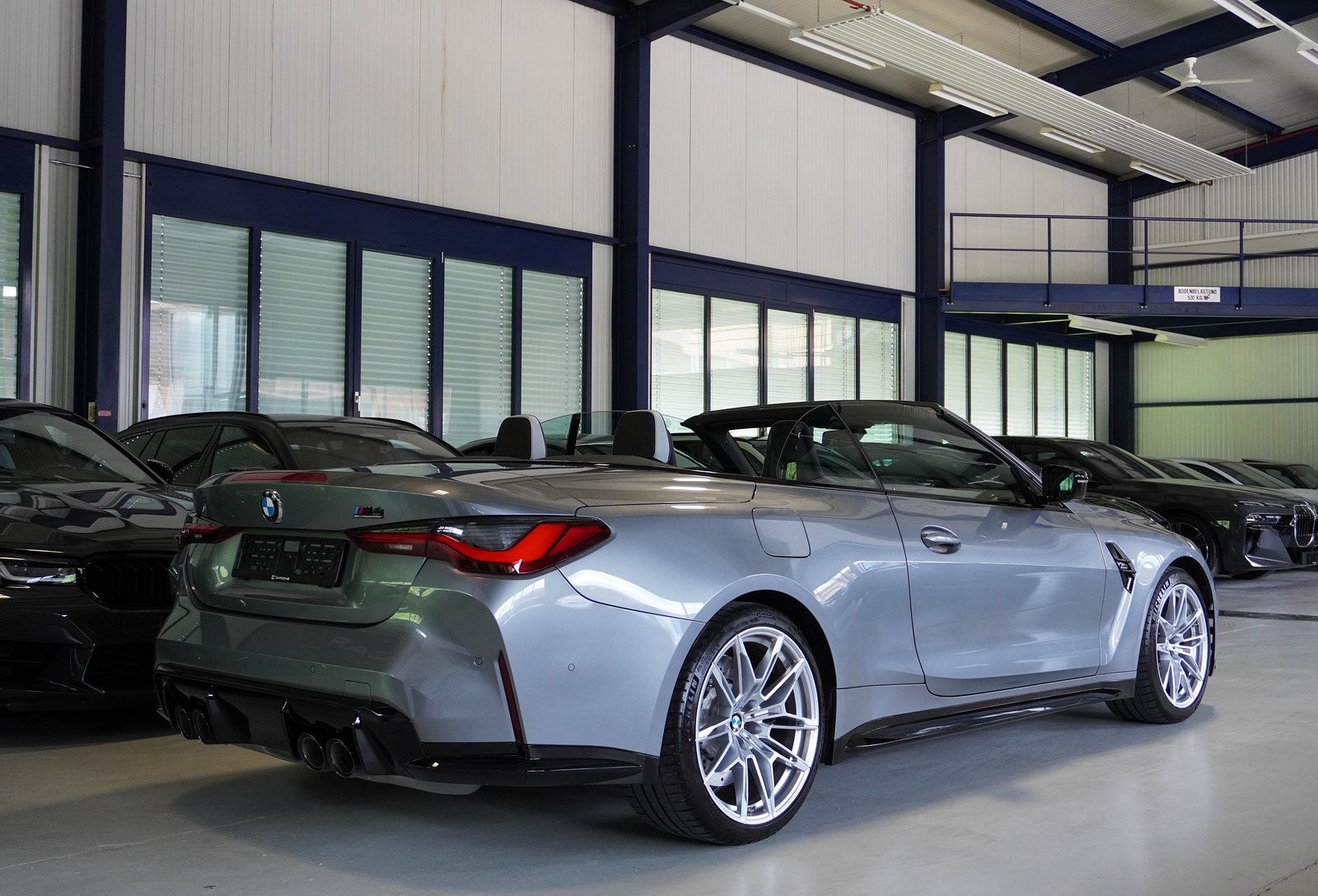 BMW M4 Cabrio Competition M // M CARBON SCHALENSITZE, Petrol, Second hand / Used, Automatic - 4