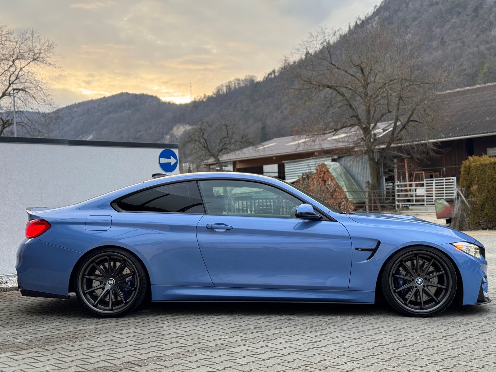 BMW M4 Coupé Handschaltung, Benzin, Occasion / Gebraucht, Handschaltung - 6