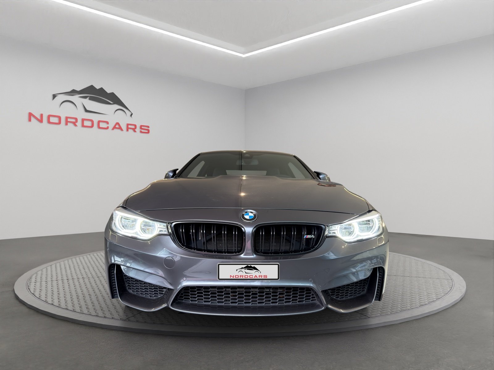 BMW M4 Coupé DKG Competition, Benzin, Occasion / Gebraucht, Automatik - 2