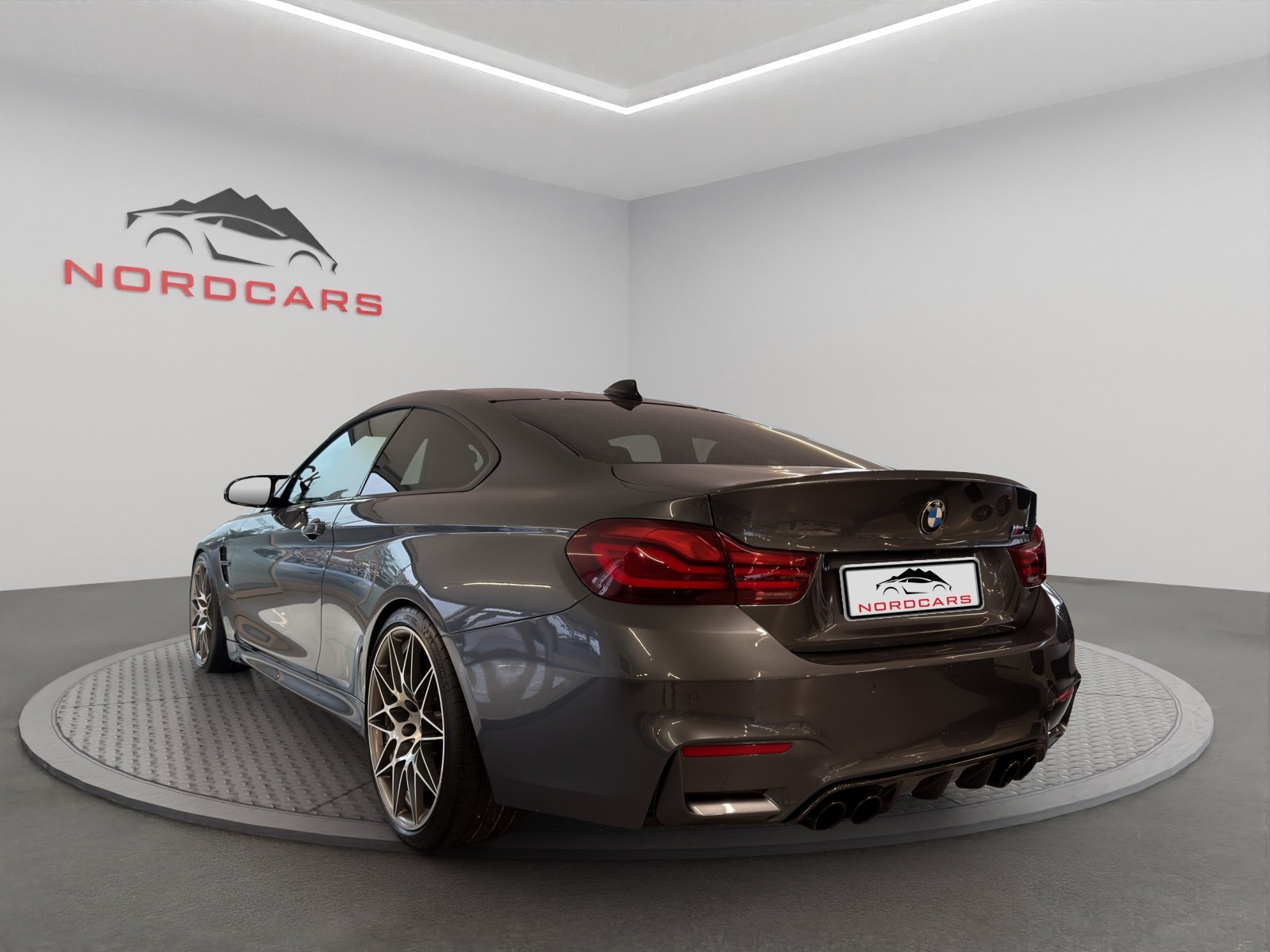 BMW M4 Coupé DKG Competition, Benzin, Occasion / Gebraucht, Automatik - 4