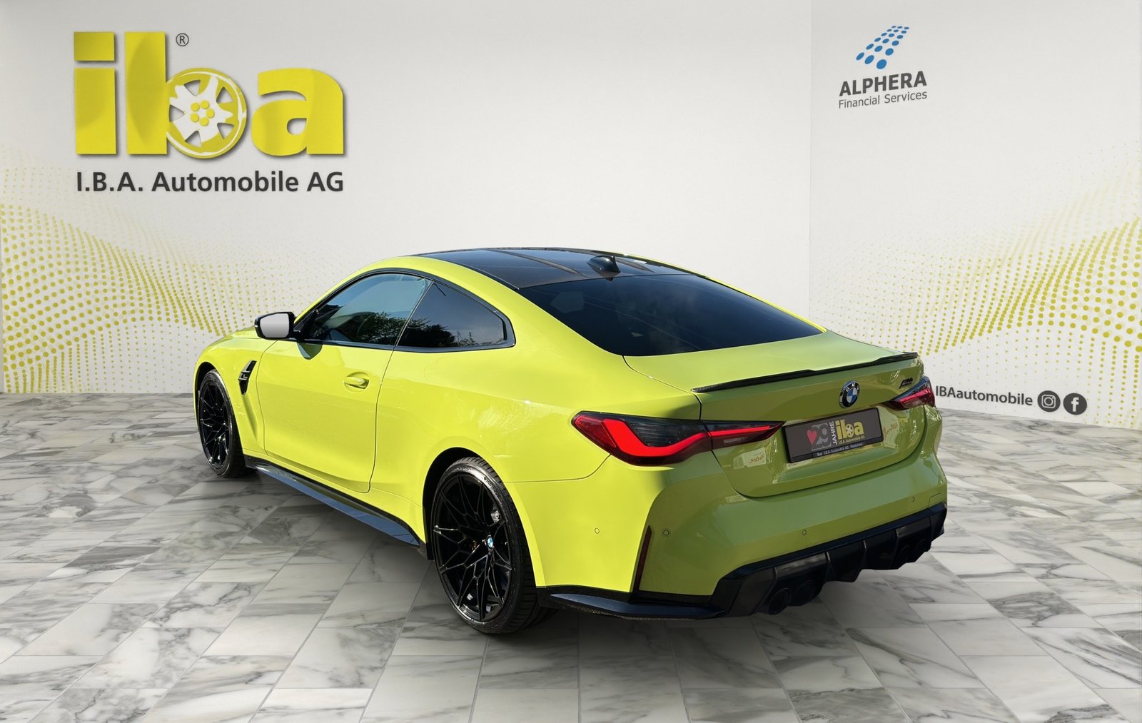 BMW M4 Coupé Competition (CH) INDIVIDUAL M Race Track Paket, Petrol, Second hand / Used, Automatic - 3