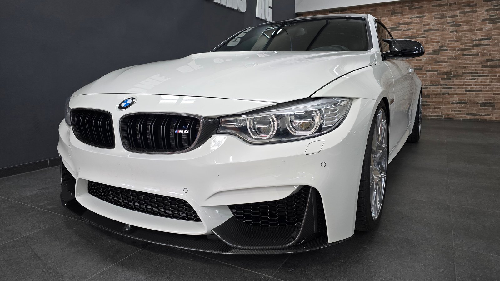 BMW M4 Coupé DKG Competition
