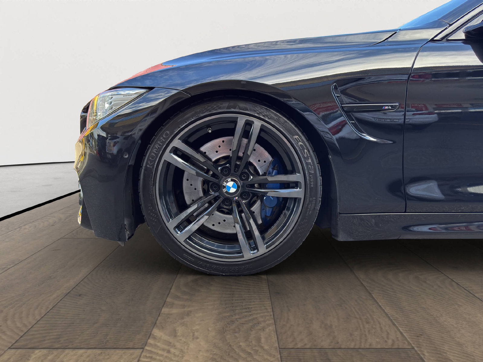 BMW M4 Coupé, Petrol, Second hand / Used, Automatic - 4