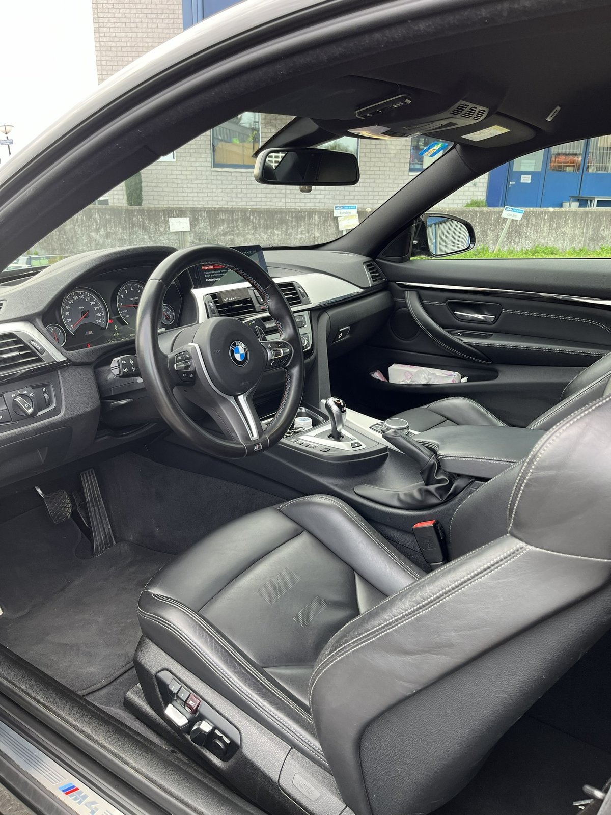 BMW 4er Reihe F82 Coupé M4, Petrol, Second hand / Used, Automatic - 4