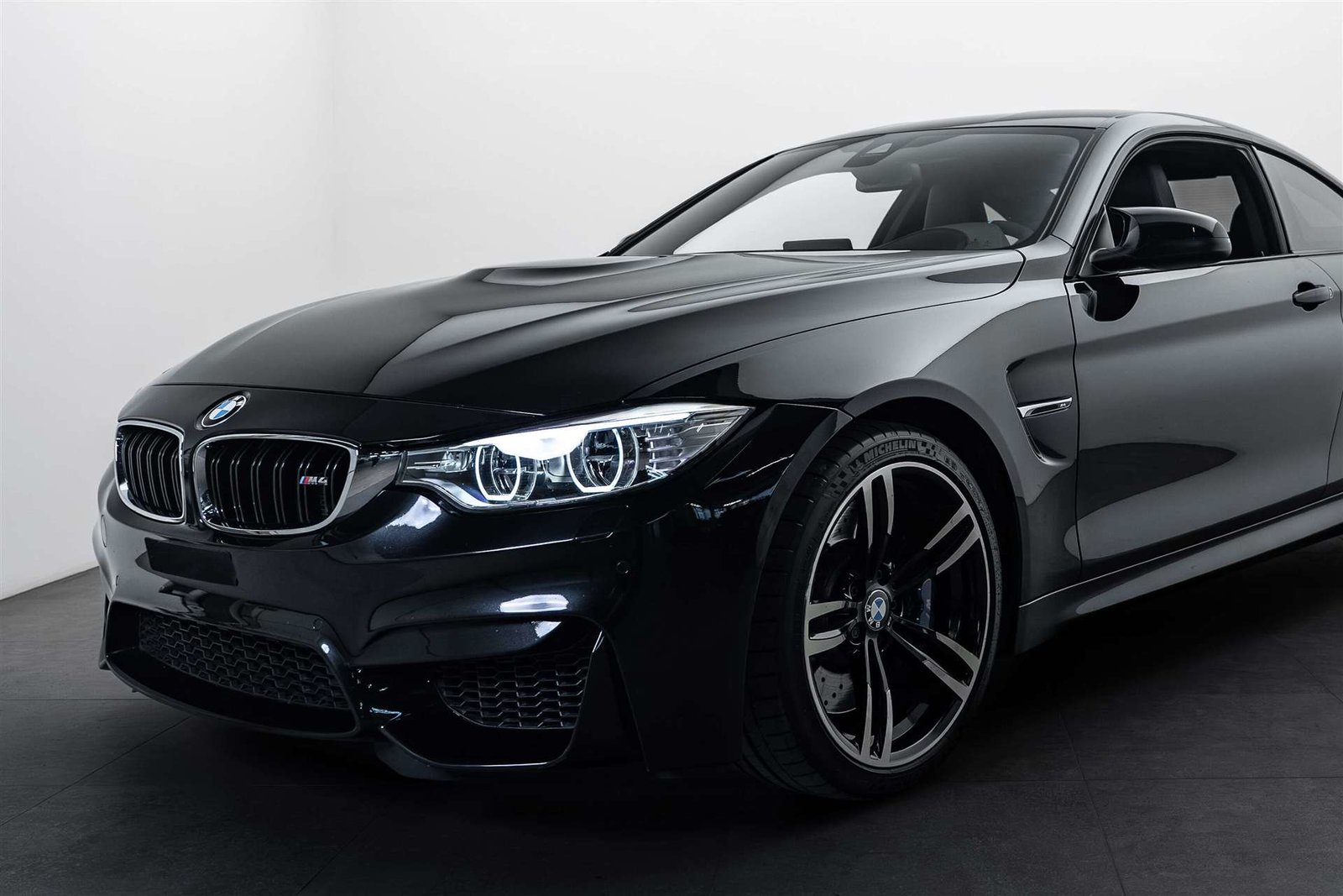 BMW M4 Coupé DKG, Petrol, Second hand / Used, Automatic - 2