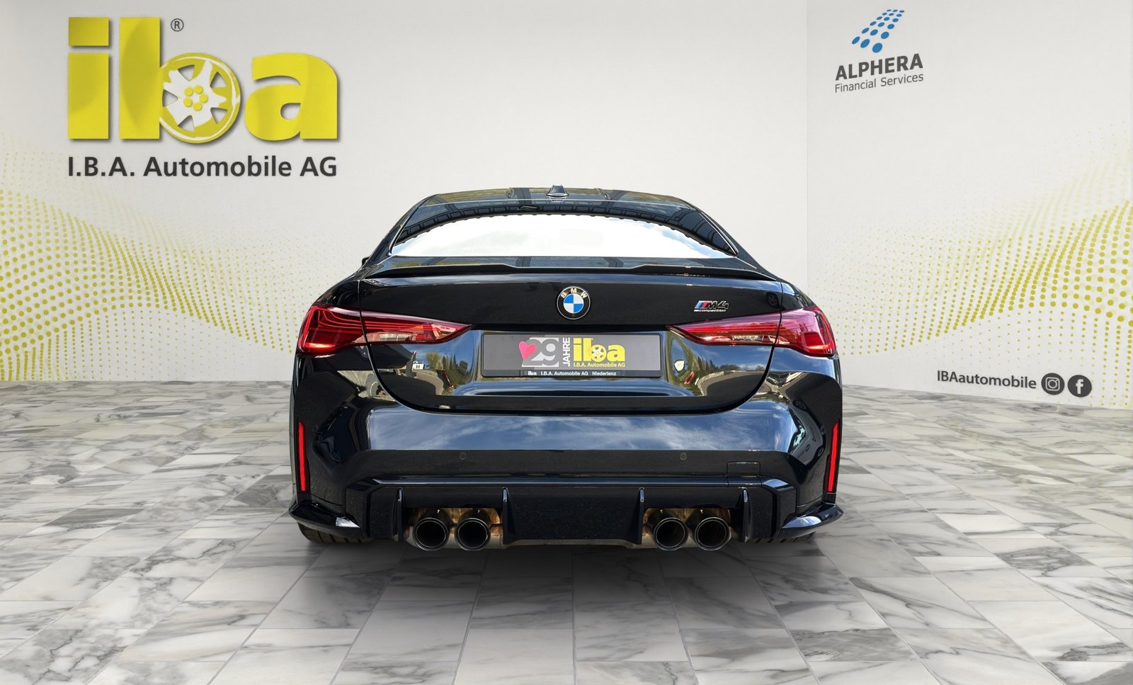 BMW M4 Coupé Competition M FACELIFT 4x4, Benzin, Occasion / Gebraucht, Automatik - 4