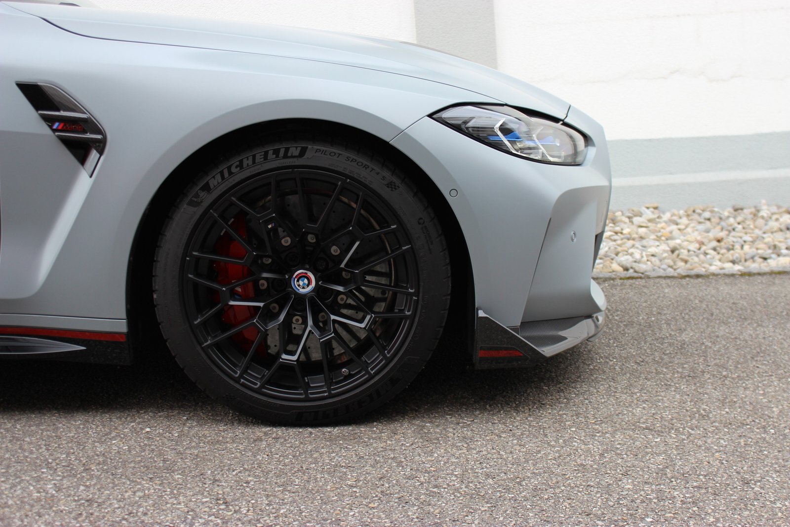 BMW M4 CSL *Frozen Brooklyn Grey Metallic*, Benzin, Occasion / Gebraucht, Automatik - 7
