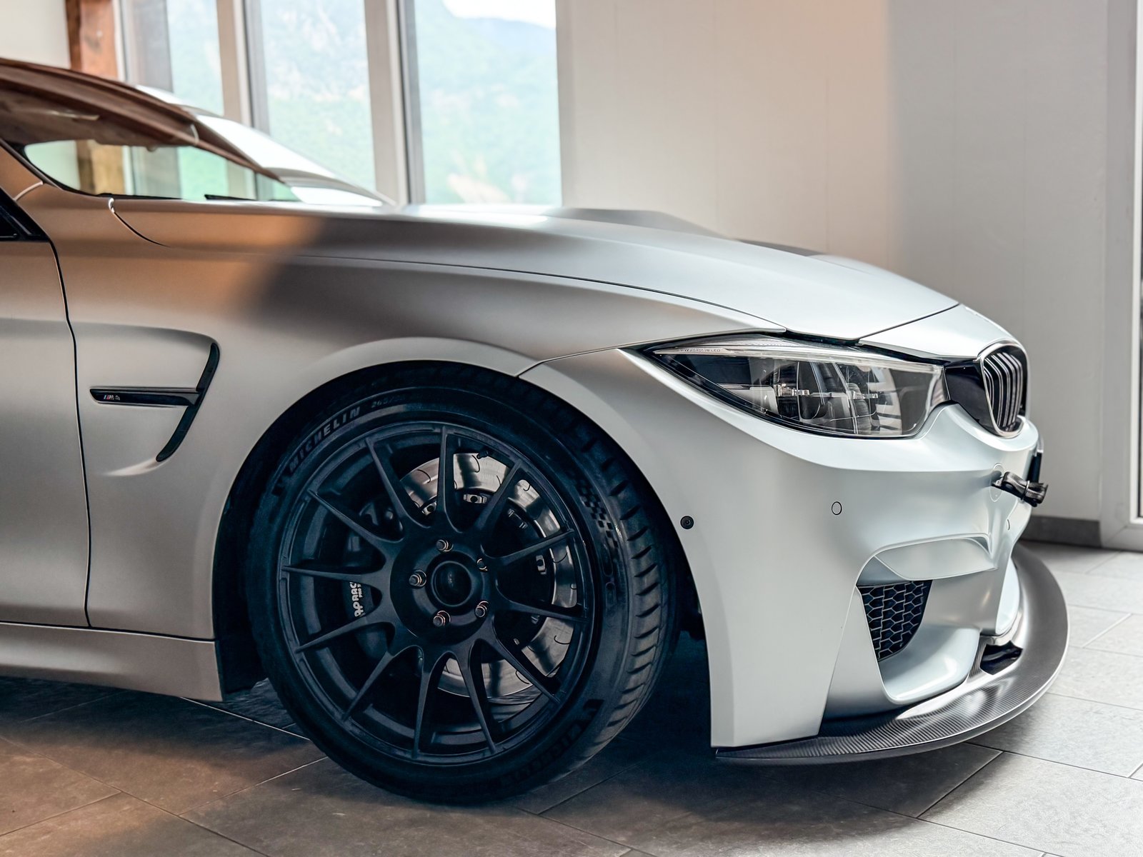 BMW M4 Coupé Competition DKG FROZEN SILVER TRACKTOOL, Essence, Occasion / Utilisé, Automatique - 4