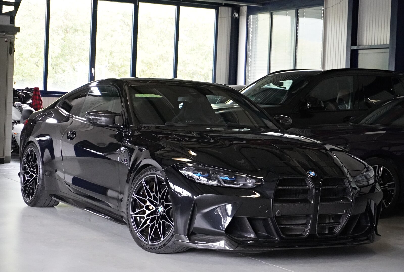 BMW M4 Coupé Competition M // CARBON PAKET // M CARB