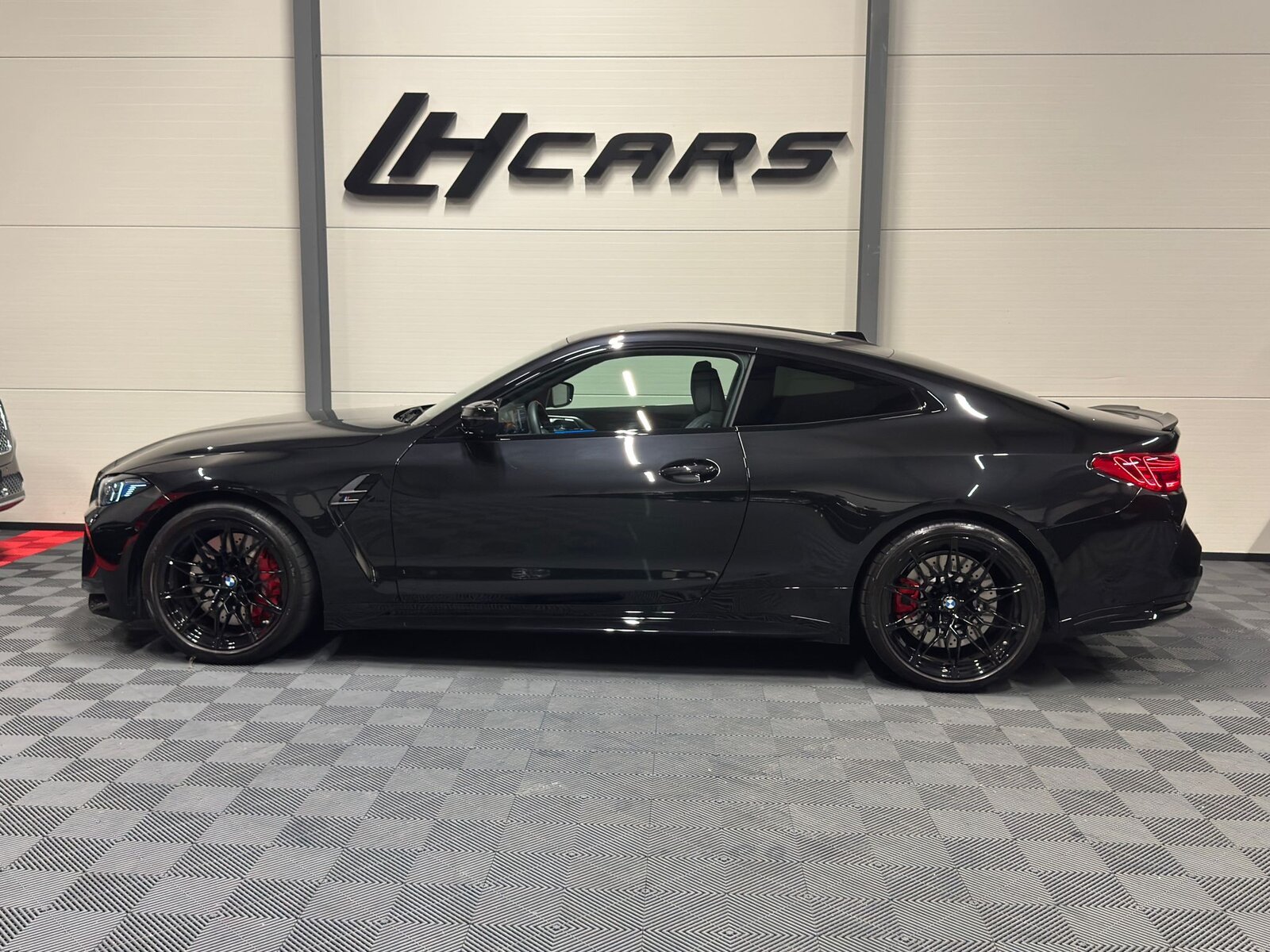 BMW M4 Competition Coupé LCI, Petrol, Second hand / Used, Automatic - 2