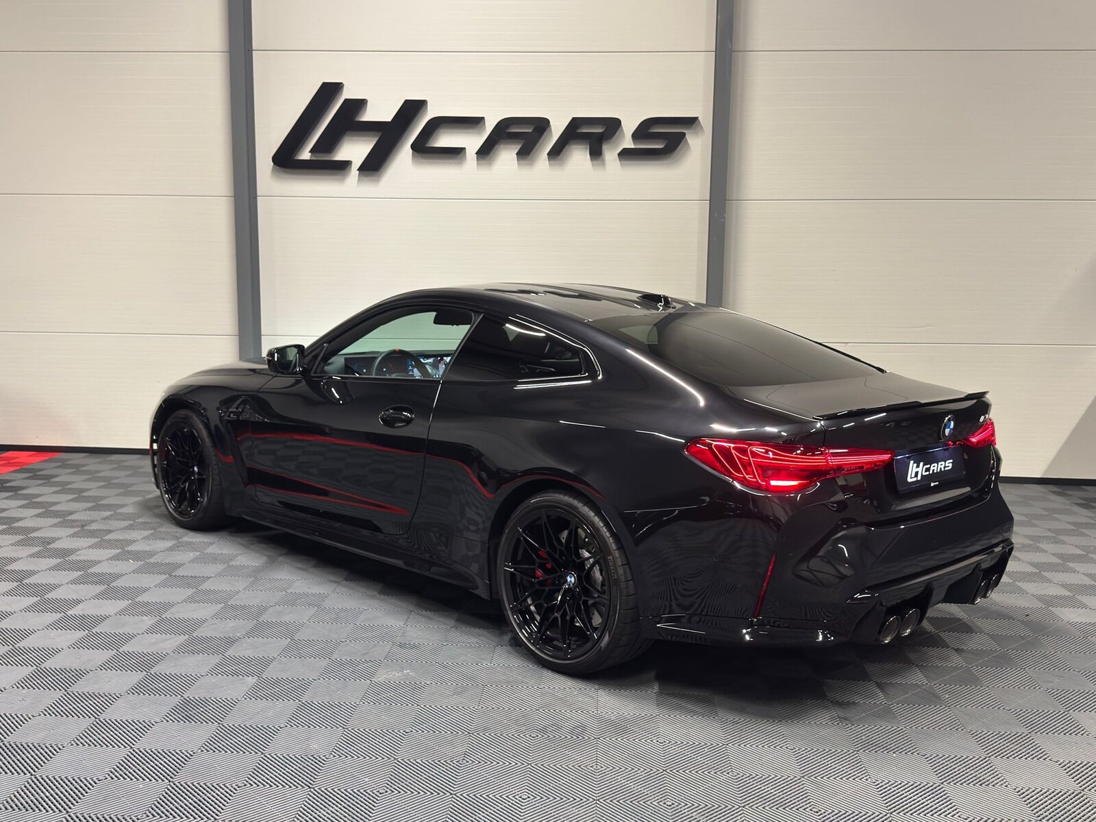 BMW M4 Competition Coupé LCI, Petrol, Second hand / Used, Automatic - 3
