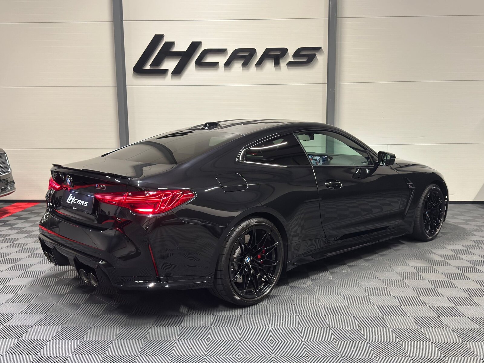 BMW M4 Competition Coupé LCI, Petrol, Second hand / Used, Automatic - 4