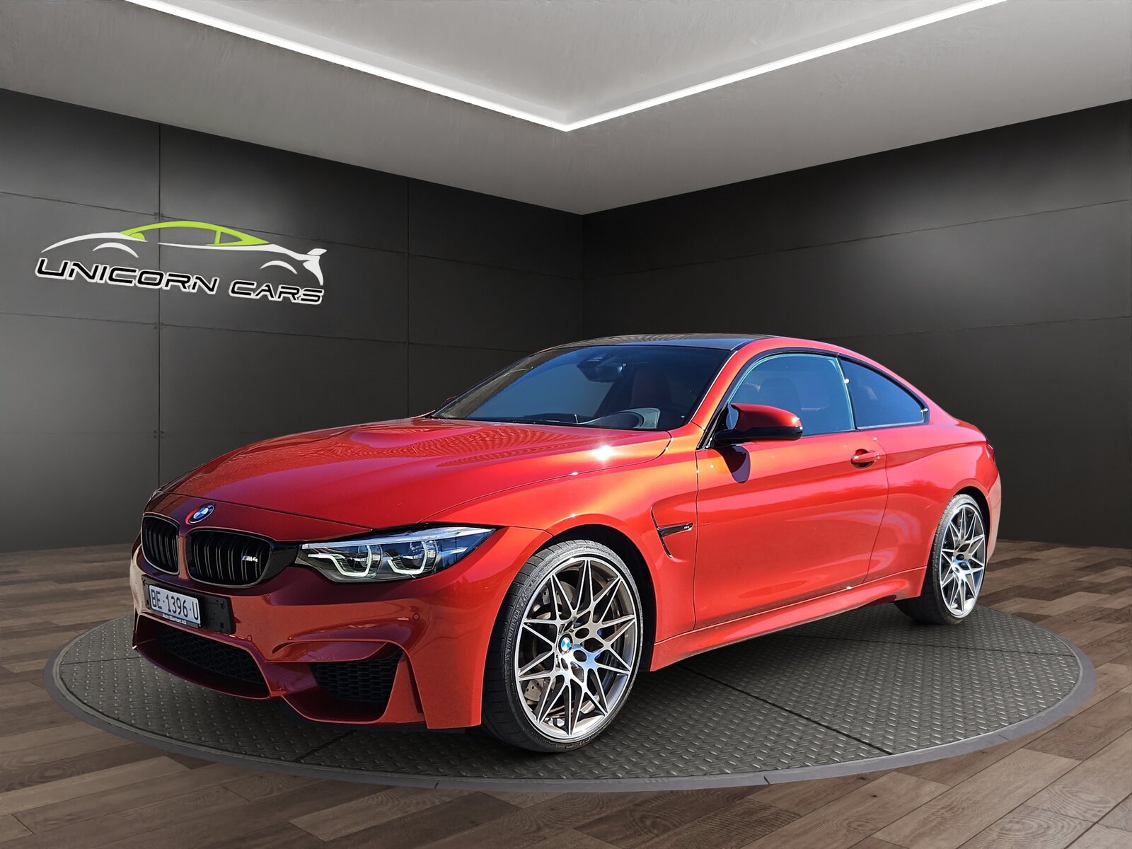 BMW M4 Coupé Competition DKG