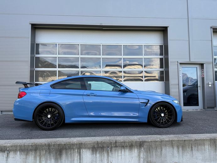 BMW M4 Coupé DKG - Yas Marina Blue, Essence, Occasion / Utilisé, Automatique