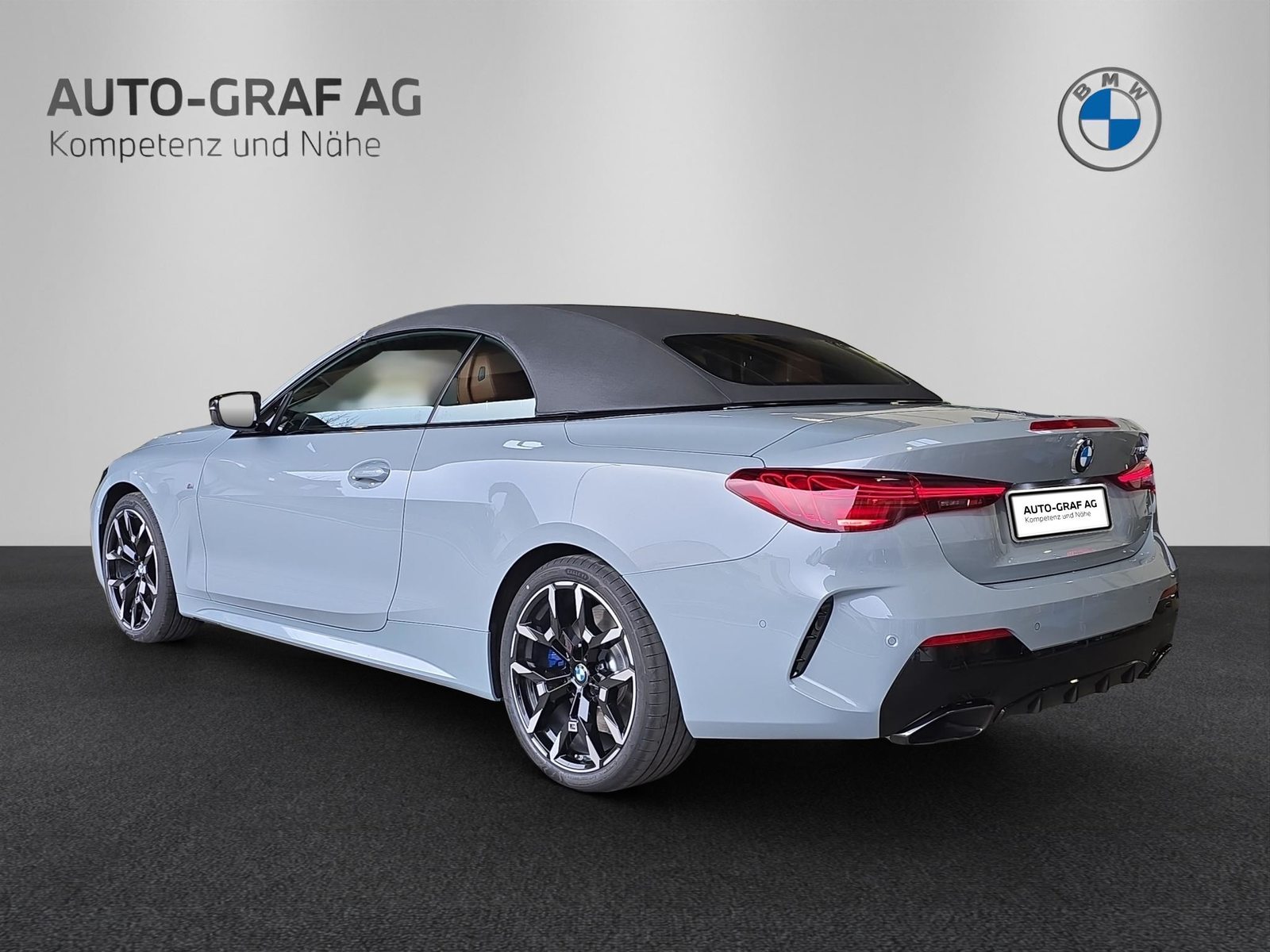 BMW M440i xDrive Cabrio M Sport Pro, Mild-Hybrid Petrol/Electric, New car, Automatic - 3