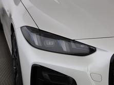 BMW M440i xDrive Cabrio, Mild-Hybrid Petrol/Electric, New car, Automatic - 6