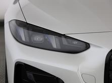 BMW M440i xDrive Cabrio, Mild-Hybrid Petrol/Electric, New car, Automatic - 6