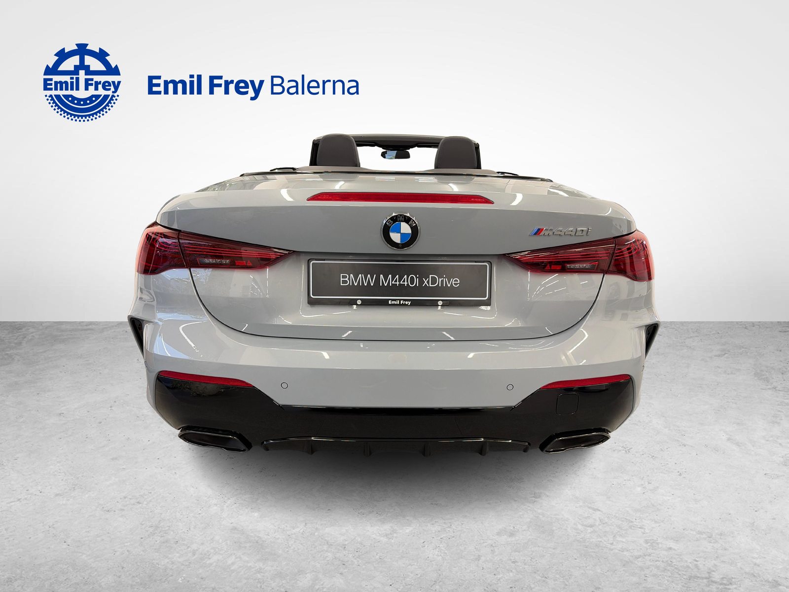 BMW M440i xDrive Cabrio, Mild-Hybrid Petrol/Electric, New car, Automatic - 2