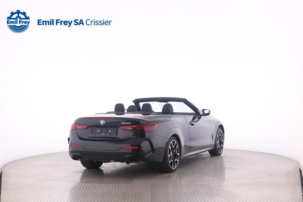 BMW M440i xDrive Cabrio, Mild-Hybrid Petrol/Electric, New car, Automatic - 2