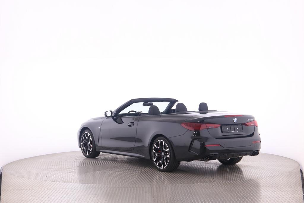BMW M440i xDrive Cabrio, Mild-Hybrid Petrol/Electric, New car, Automatic - 7