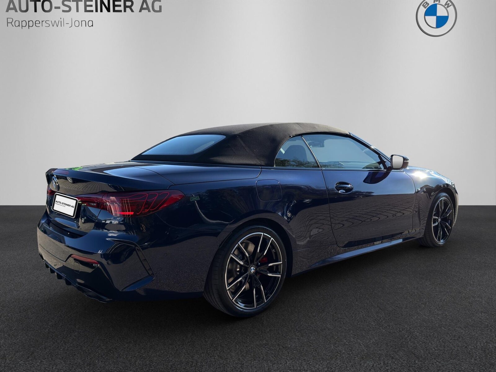 BMW M440i xDrive Cabrio, Mild-Hybrid Petrol/Electric, New car, Automatic - 5
