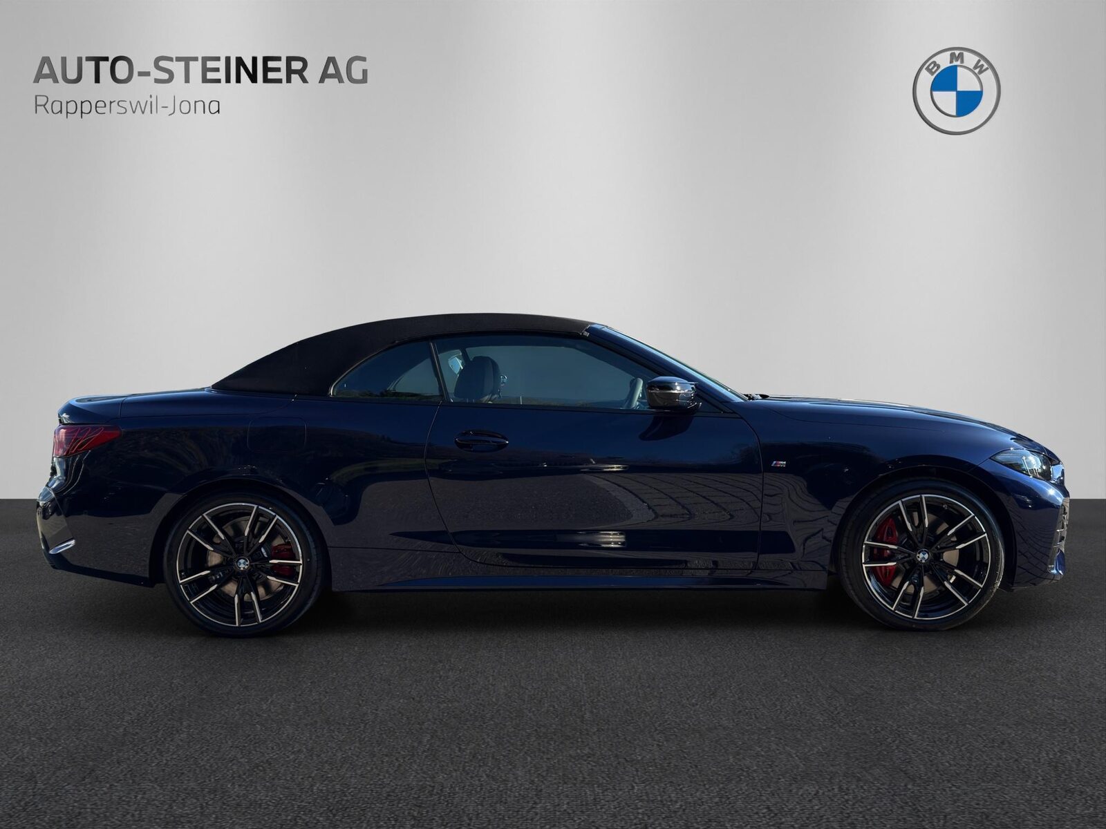 BMW M440i xDrive Cabrio, Mild-Hybrid Petrol/Electric, New car, Automatic - 6