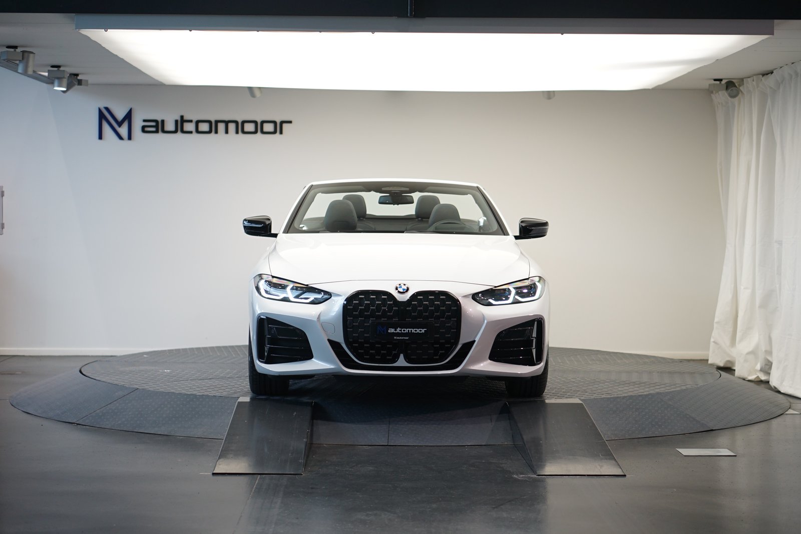 BMW M440i 48V Cabriolet Steptronic *CH-Fahrzeug*, Mild-Hybrid Benzin/Elektro, Occasion / Gebraucht, Automatik - 2