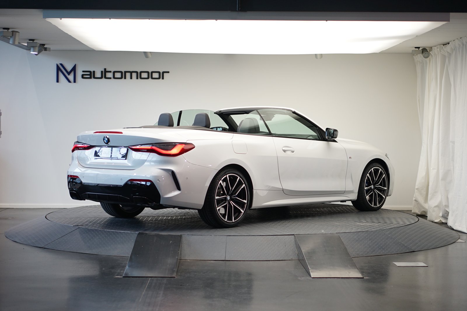 BMW M440i 48V Cabriolet Steptronic *CH-Fahrzeug*, Mild-Hybrid Benzin/Elektro, Occasion / Gebraucht, Automatik - 5