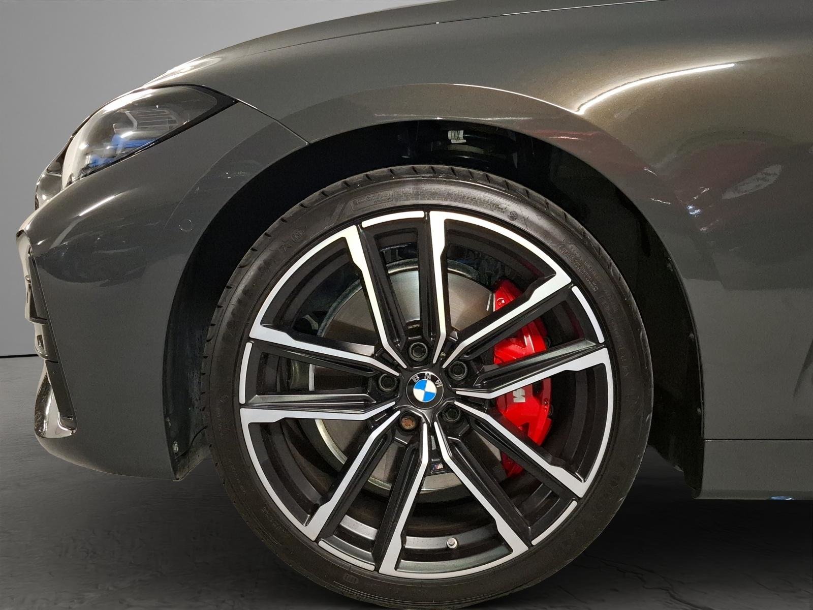 BMW M440i Cabrio, Mild-Hybrid Benzin/Elektro, Occasion / Gebraucht, Automatik - 5