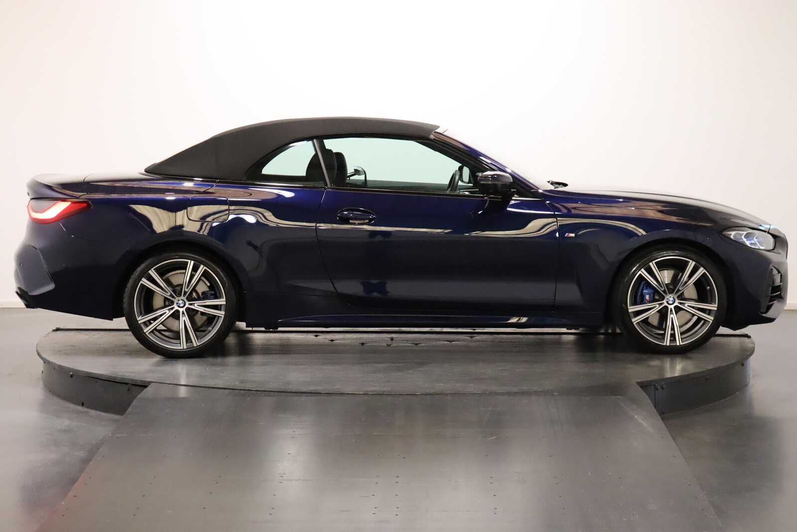 BMW M440d xDrive SAG Cabrio, Mild-Hybrid Diesel/Electric, Second hand / Used, Automatic - 5