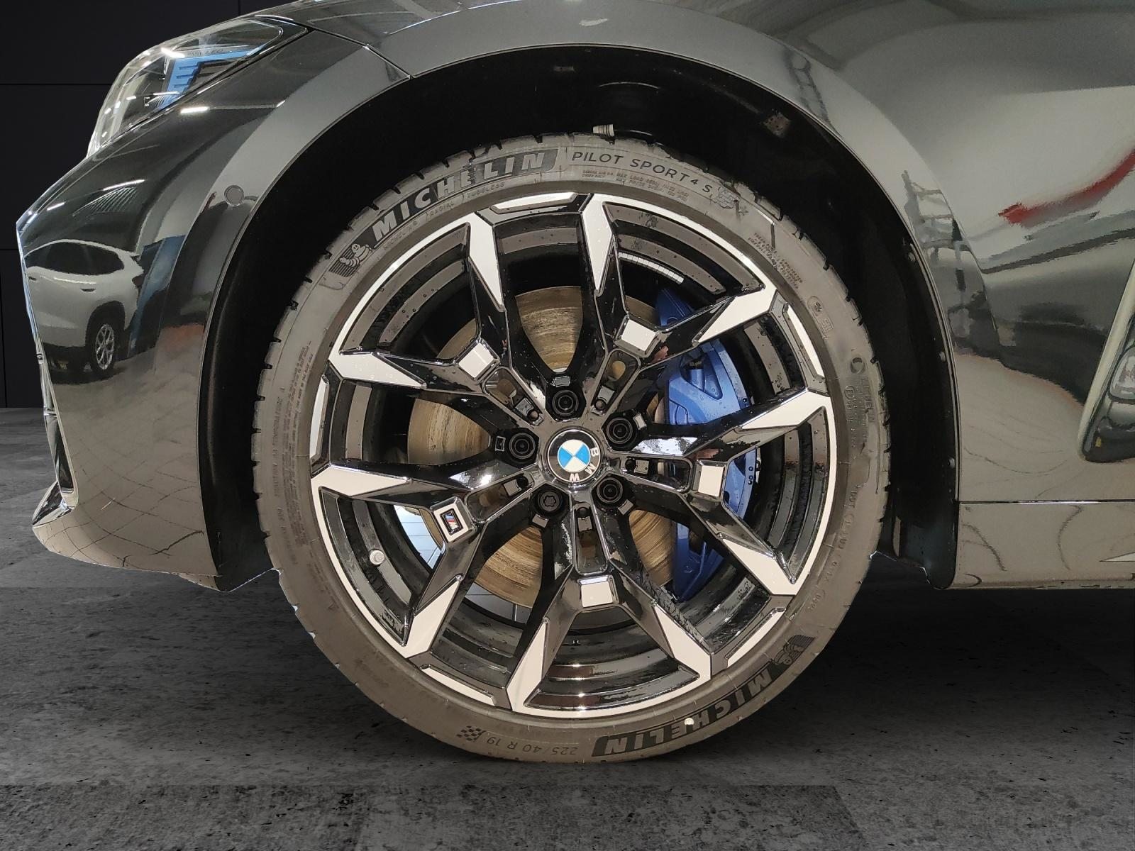 BMW M440i xDrive Coupé, Mild-Hybrid Petrol/Electric, New car, Automatic - 5