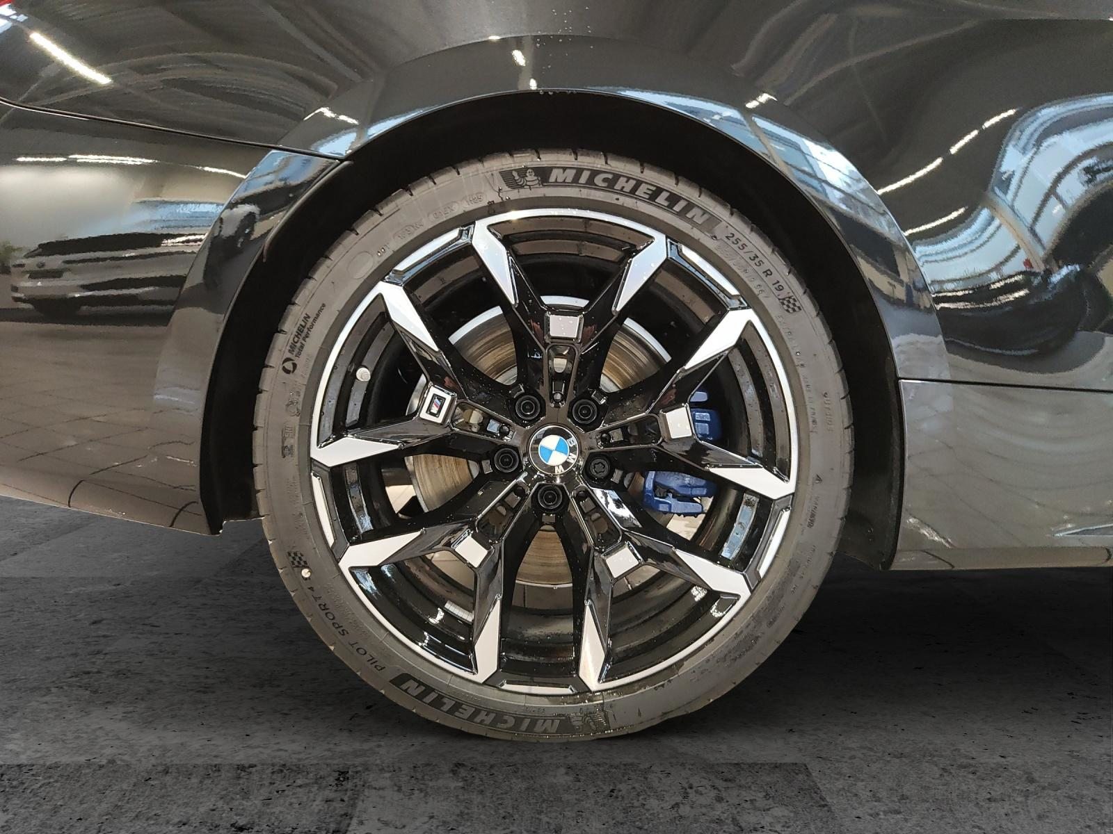 BMW M440i xDrive Coupé, Mild-Hybrid Petrol/Electric, New car, Automatic - 7