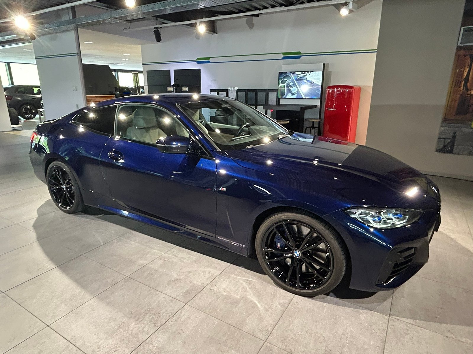 BMW M440i 48V Coupé Steptronic, Mild-Hybrid Benzin/Elektro, Occasion / Gebraucht, Automatik - 4