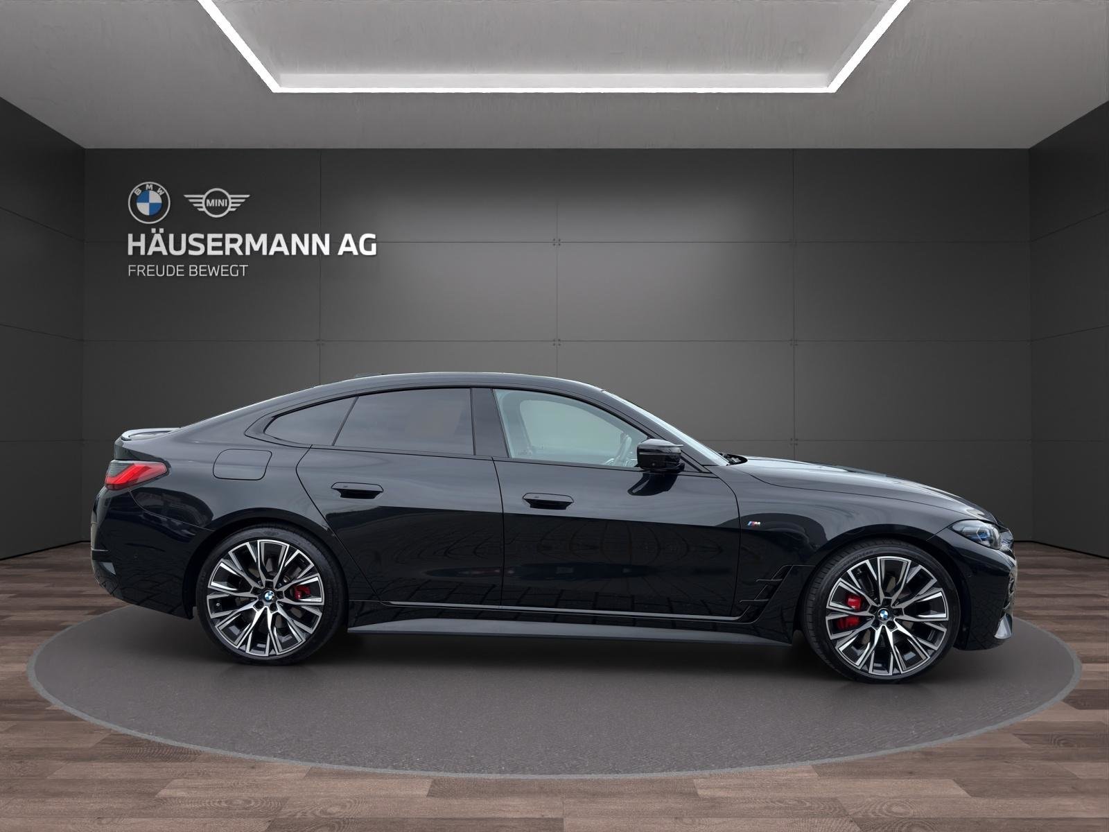 BMW M440i Gran Coupé M SPORTPAKET PRO, Mild-Hybrid Petrol/Electric, Second hand / Used, Automatic - 4